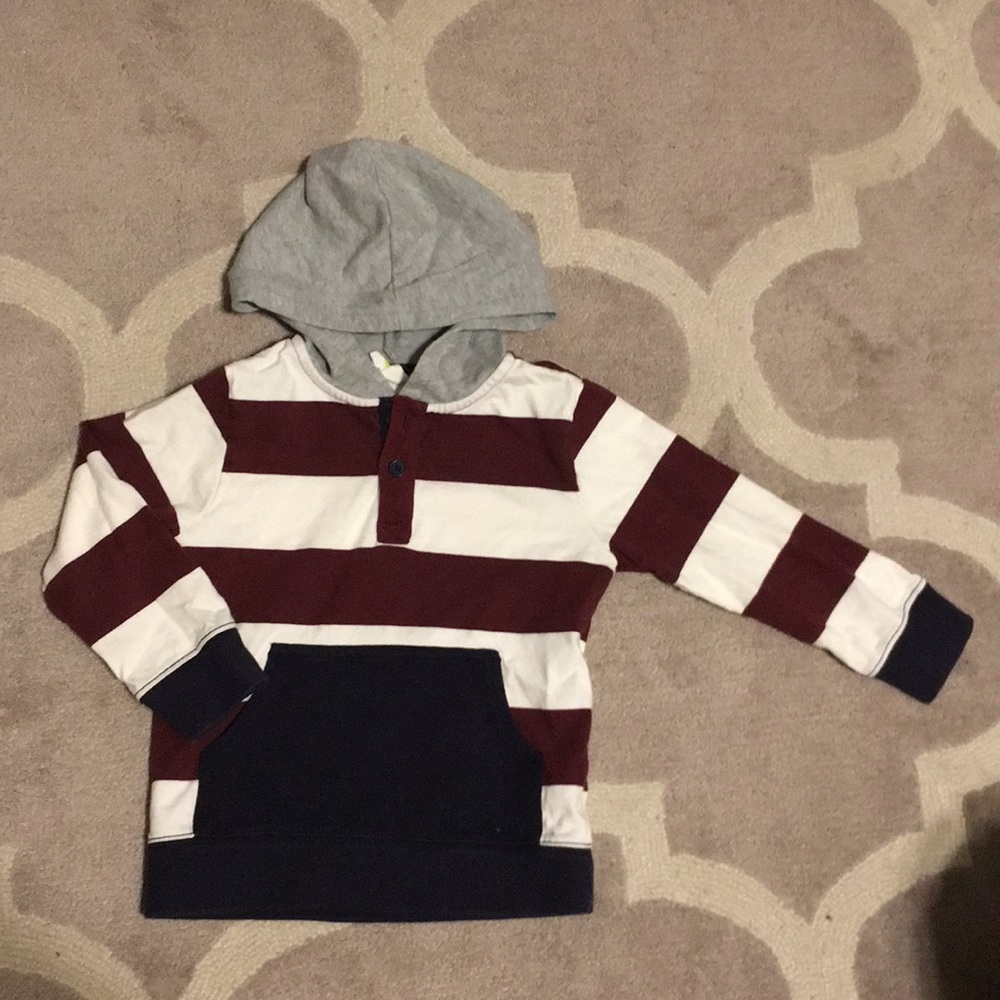 Boys long sleeved hooded shirt